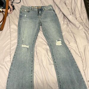 Seven brand size 4 stretchy distressed slim flare
